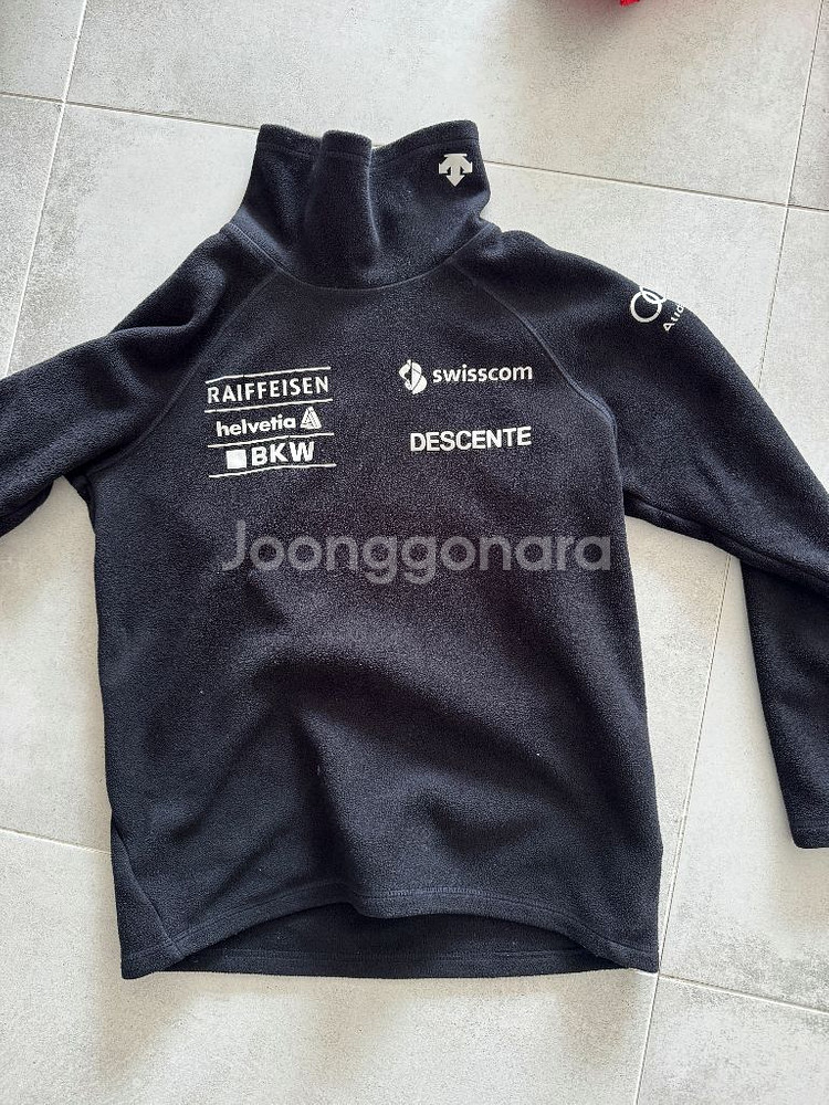 데상트 주니어 150 스키복 + 장갑--9