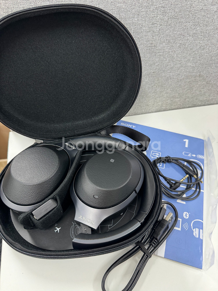 소니 WH-1000XM2 노이즈캔슬링 헤드폰--2