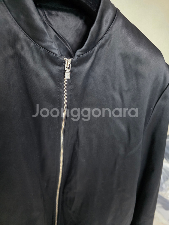 토템 글로시 새틴 봄버 자켓 항공점퍼 XS사이즈--1