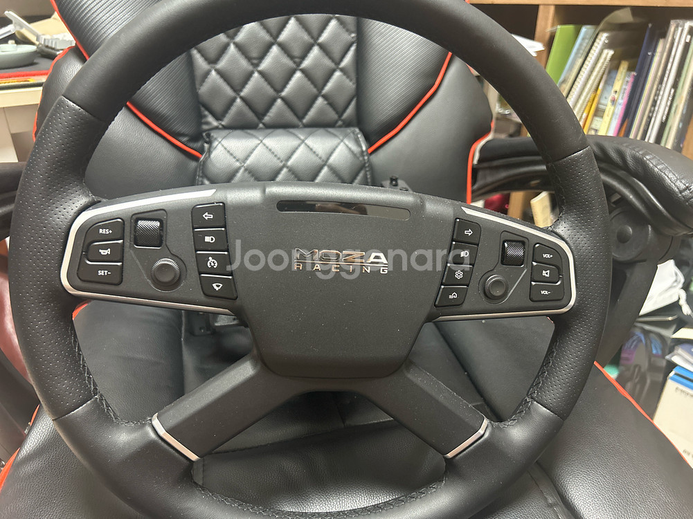 Moza 스티어링휠+트러스트마스터 기어봉,악셀--0