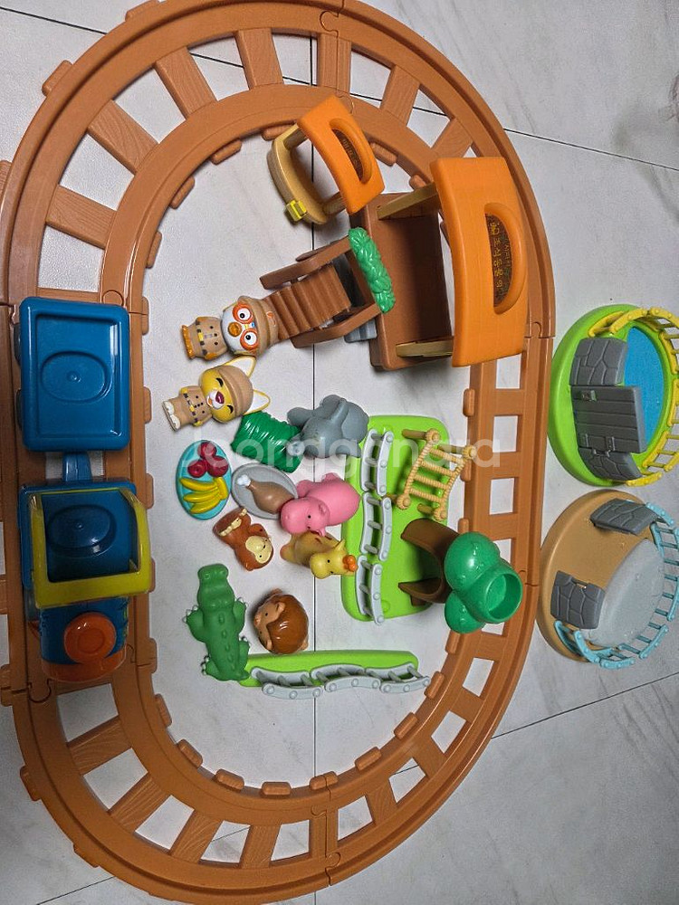 뽀로로 사파리 동물원 택포3--1