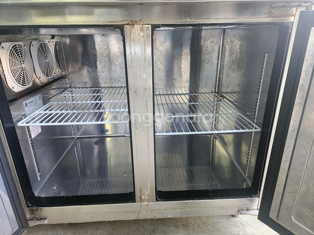 부성 (간냉식) 1200 테이블 냉동고 (2022년)--4