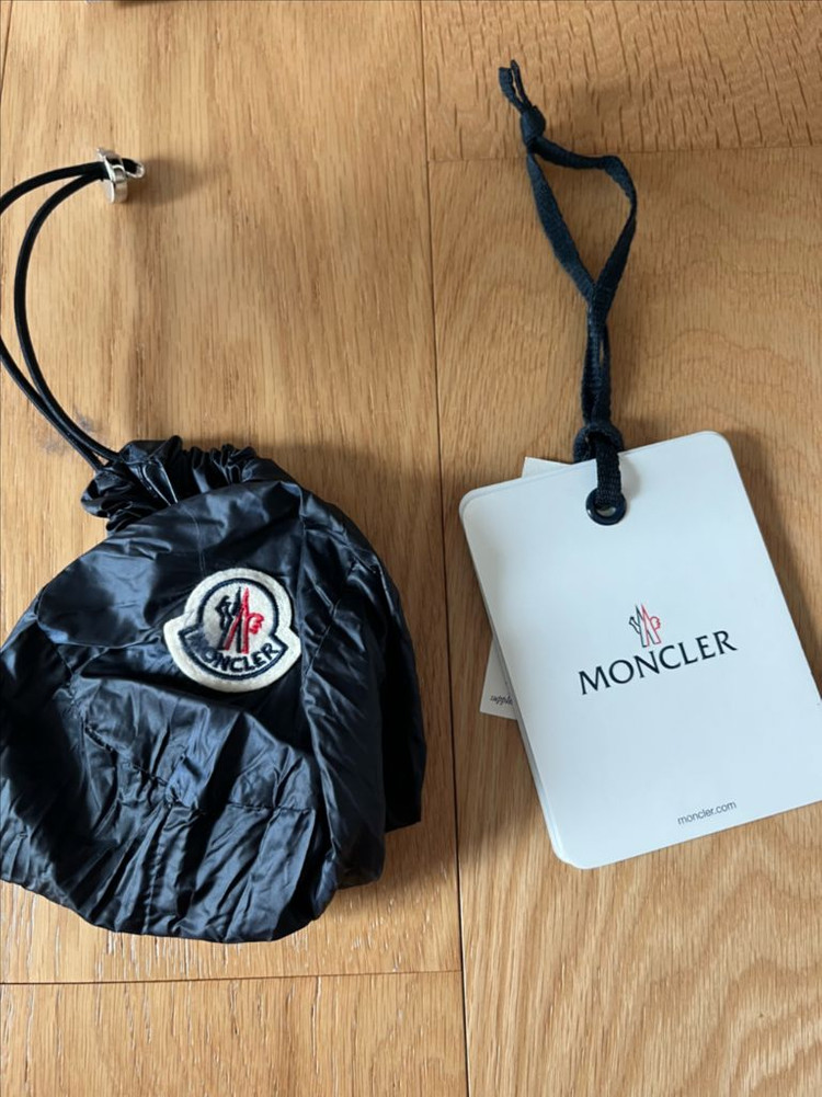 몽클레어 란스 네이비 3사이즈 이미지