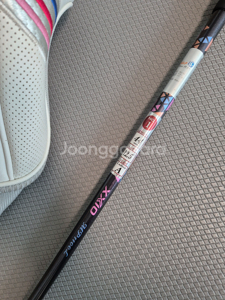 여성용 젝시오 MP1100L A샤프트 드라이버--4