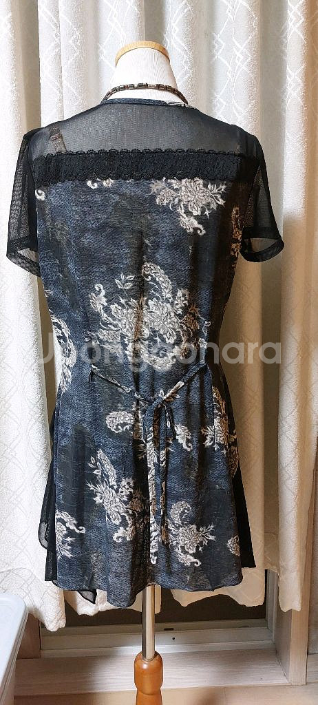 4300원 물티슈 드려요 의류 여성 상의 거의 새거예--3