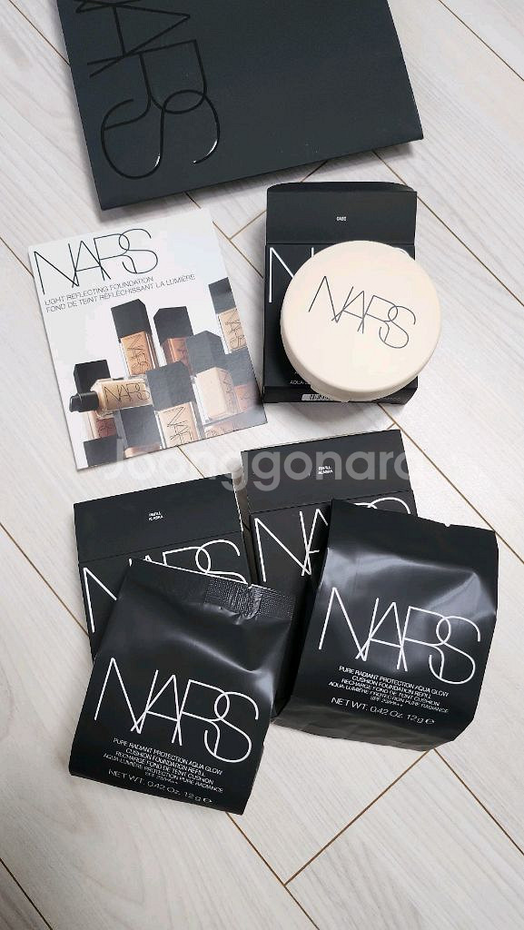 나스 아쿠아 글로우 쿠션 리필 2개+케이스 택포--0