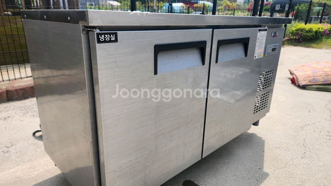 유니크 1500 테이블 냉장고 (2023년)--2