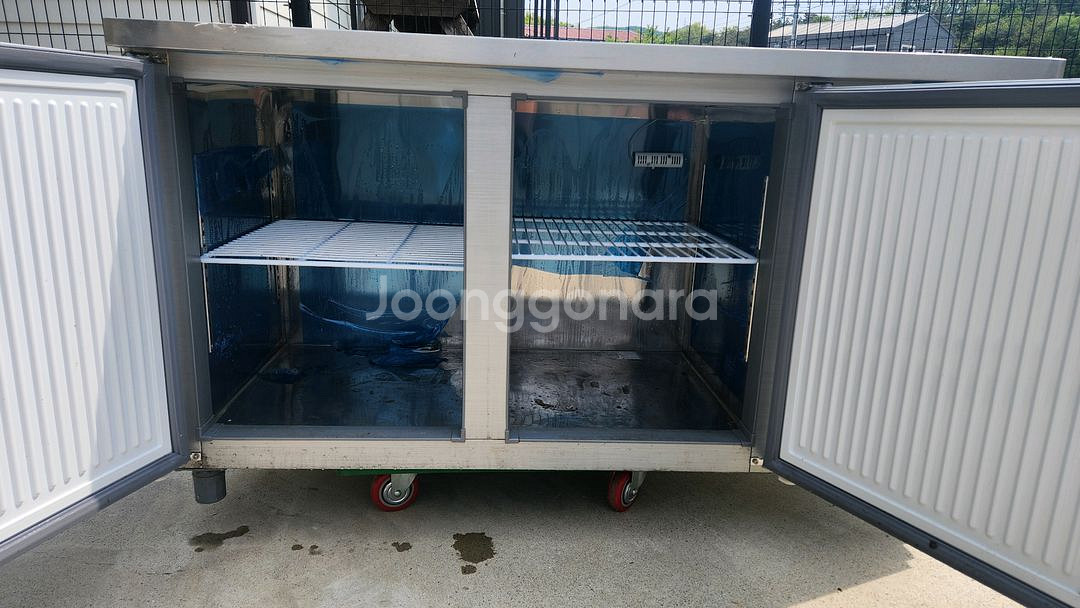 유니크 1500 테이블 냉장고 (2023년)--4