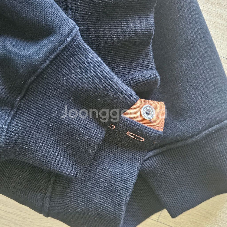 코스모폴리탄줄라이 예지스 스웻 블랙--1