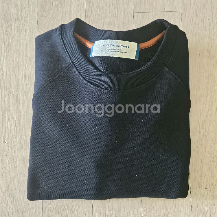 코스모폴리탄줄라이 예지스 스웻 블랙--5