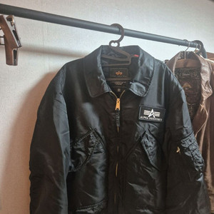 알파인더스트리