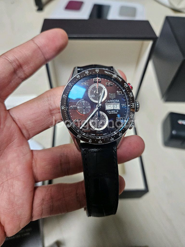 태그호이어 까레라 칼리버16 브라운판-가격마지막내림--2