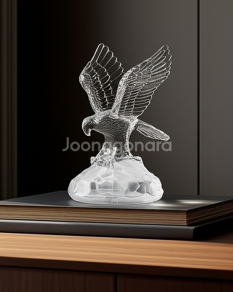성공과 번영의 상징. 프랑스 최고급 크리스탈 독수리 장--4