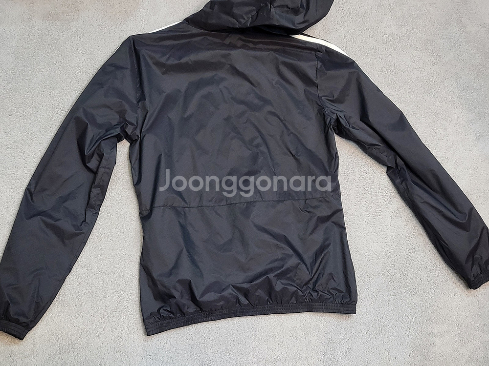 L 아디다스 에센셜 윈드스토퍼 후드 바람막이 자켓--3