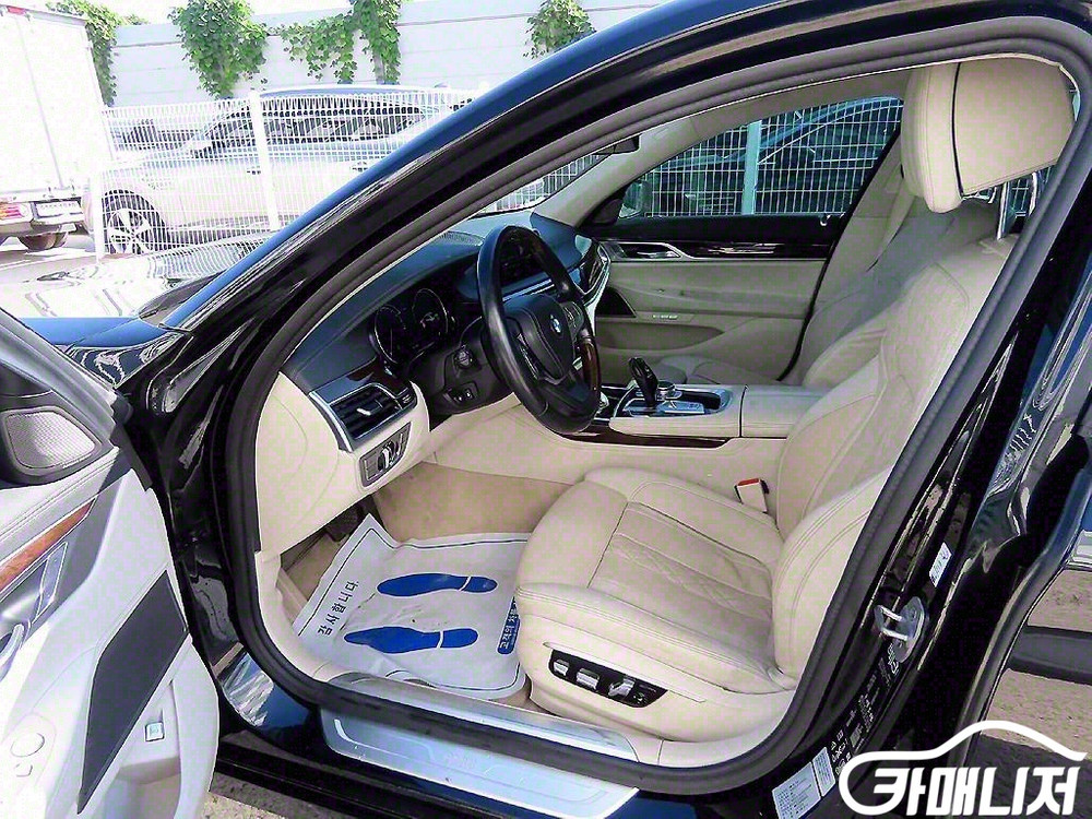 [BMW]7시리즈 (G11) 730d xDrive 프리--4