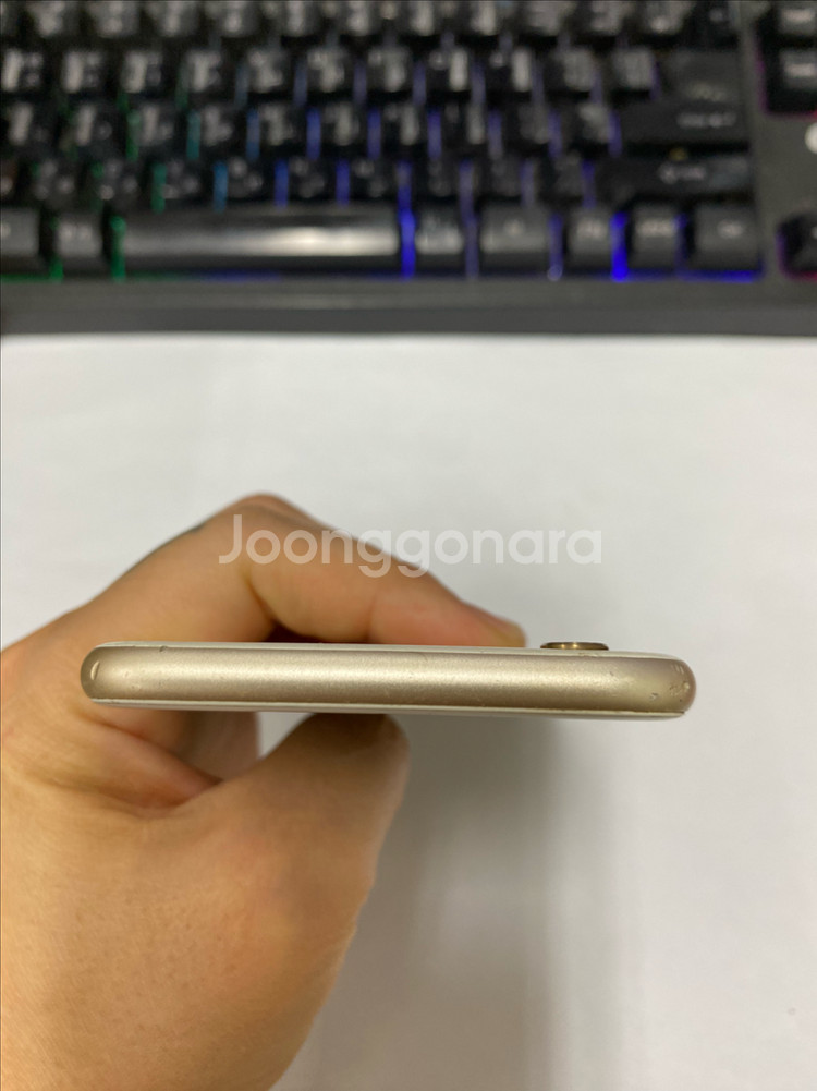 아이폰6 골드 액정SS급 16GB 배터리90% 빈티지--3