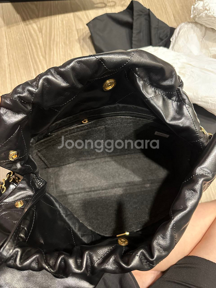 24년도 8월 구매/샤넬 22백 스몰 AS3260 판매--3