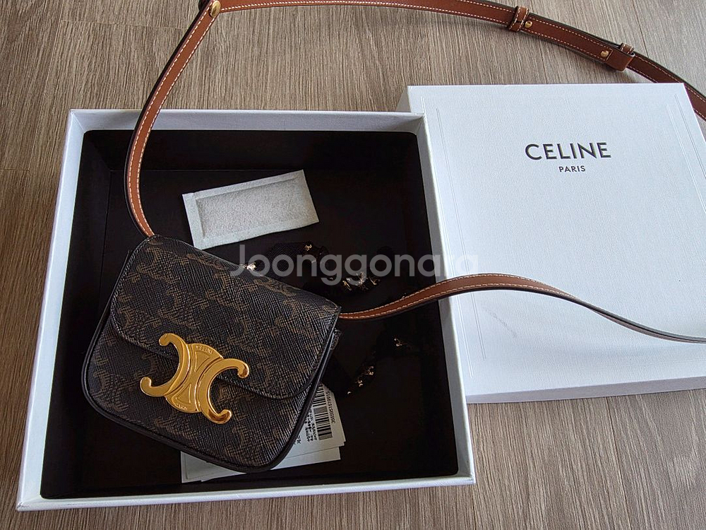 셀린느 트리옹프 미니--0