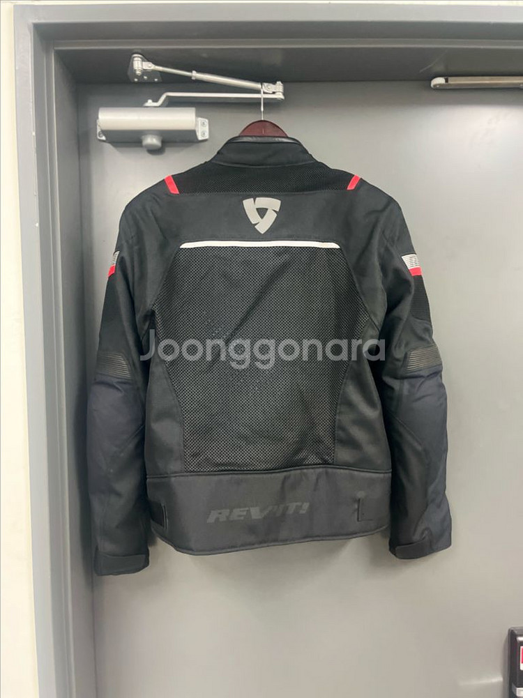 레빗 토네이도 자켓 M 사이즈--1