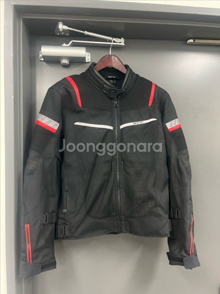 레빗 토네이도 자켓 M 사이즈--0