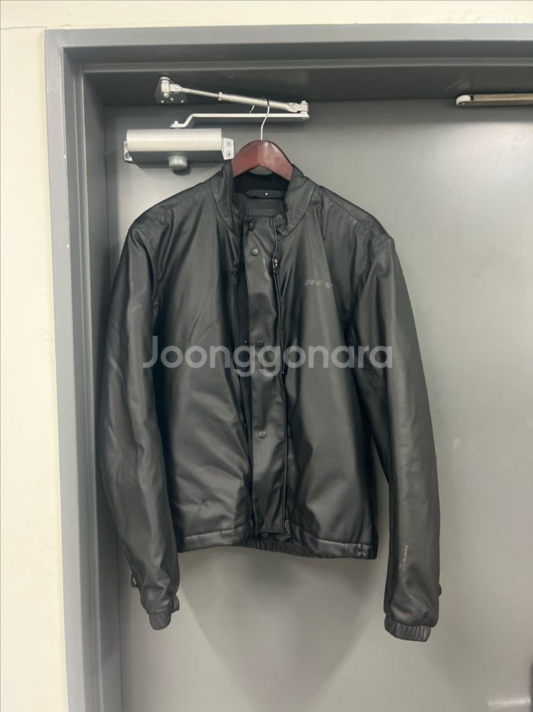 레빗 토네이도 자켓 M 사이즈--6