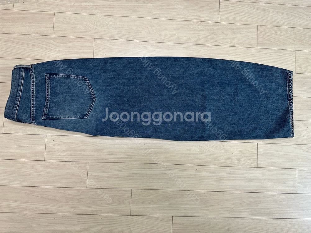 유니클로 배기커브진 30사이즈 새상품 판매합니다.--1