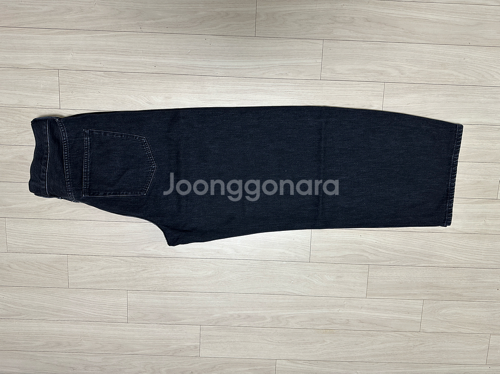 유니클로 배기커브진 30사이즈 새상품 판매합니다.--7