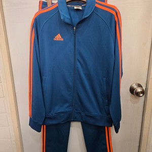 95,M)) 아디다스 트레이닝복 세트! 색상 이뻐요!~