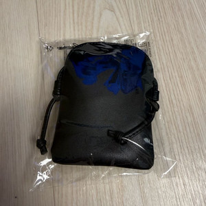 오르 리얼레더 파우치 새상품