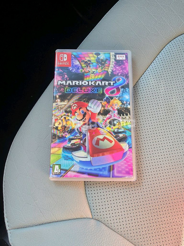 닌텐도 스위치 마리오카트 8 디럭스--0