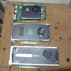 쿼드로그래픽카드3장