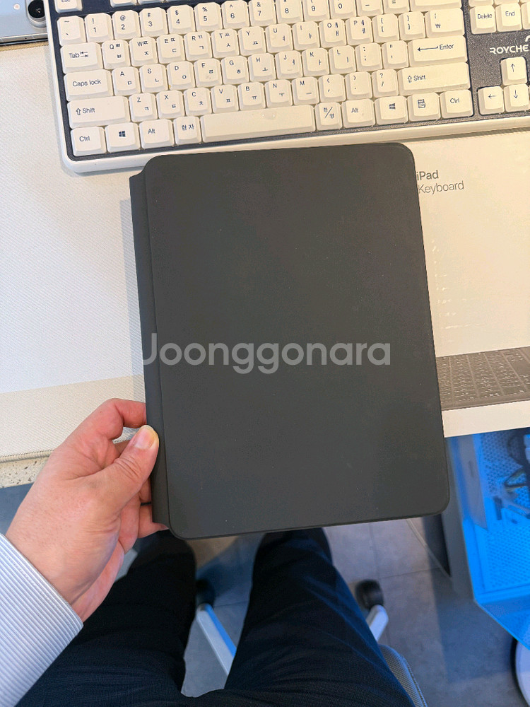 아이패드 에어 프로 11인치 매직키보드 한영자판 S급--1