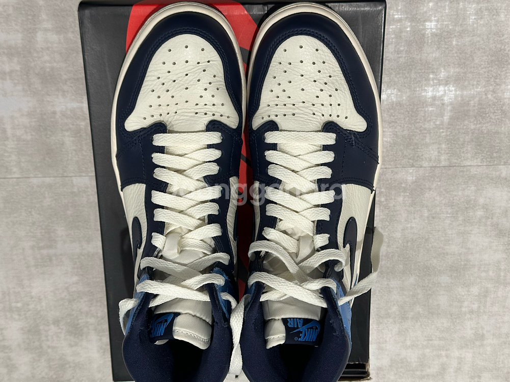 나이키 에어 조던1 하이 옵시디언 260--1