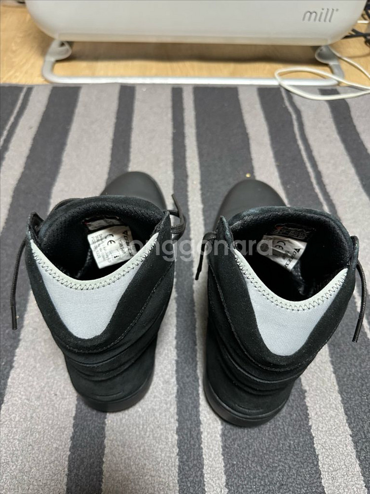 다이네즈 스니커즈 280 팝니다--3