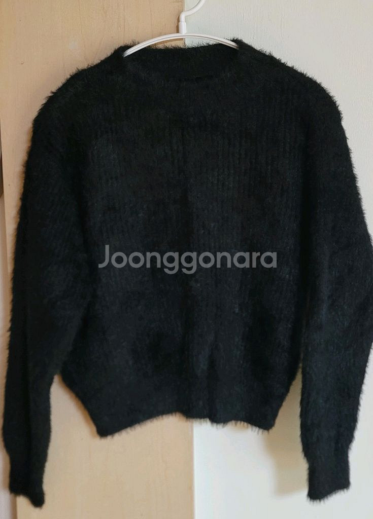 크롭 니트 새상품--1