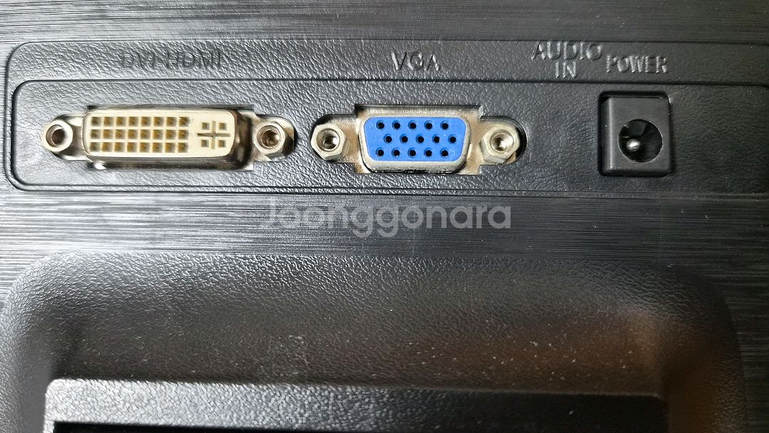 비트엠 22인치 와이드 LED 모니터(B2200LED--4