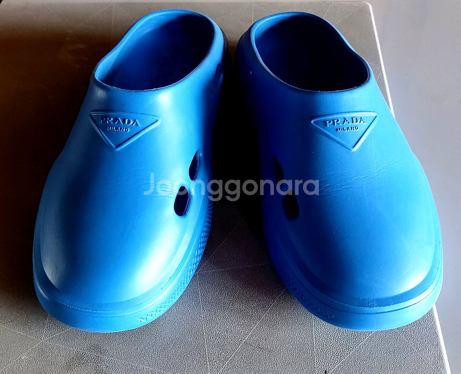 [부산]정품 프라다 멜로우 슬리퍼 (280사이즈)--5