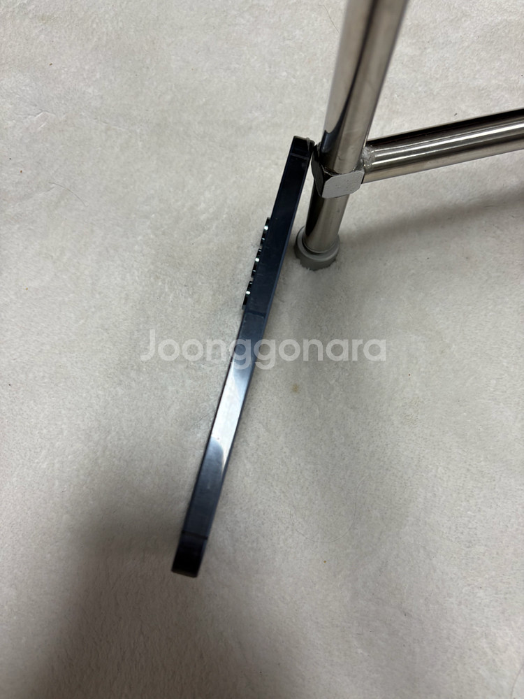 퀀텀5 A556 공기계팔어요(상태완전좋음)--3