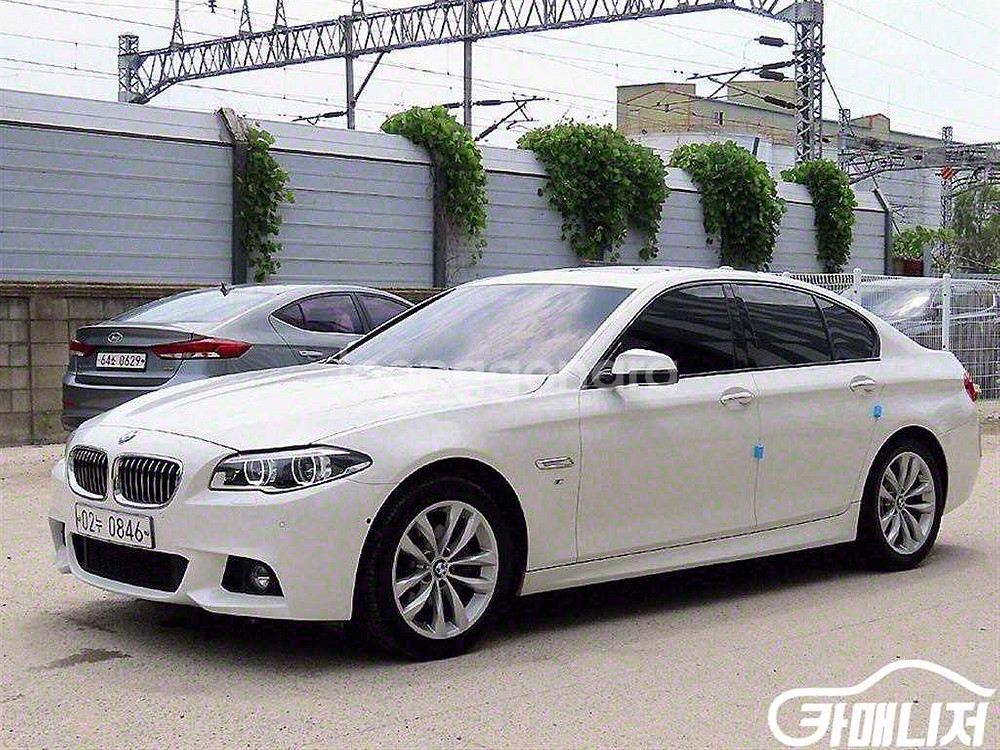 [BMW]5시리즈 (F10) 520d xDrive M--1