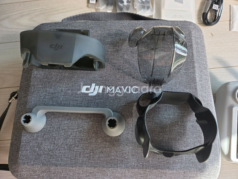 DJI 매빅 미니4 프로 플라이모어콤보 무사고 +케어--8