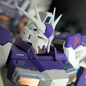 메탈빌드 하이뉴건담 판매합니다.