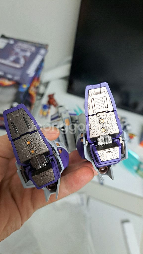 메탈빌드 하이뉴건담 판매합니다.--4