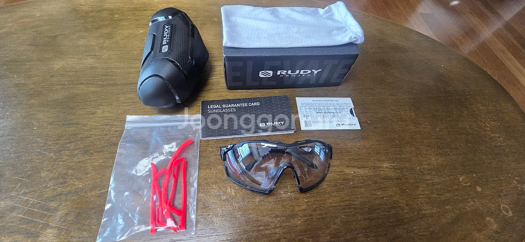 루디 컷라인 블랙 미러변색 고글 (국내정품)--1