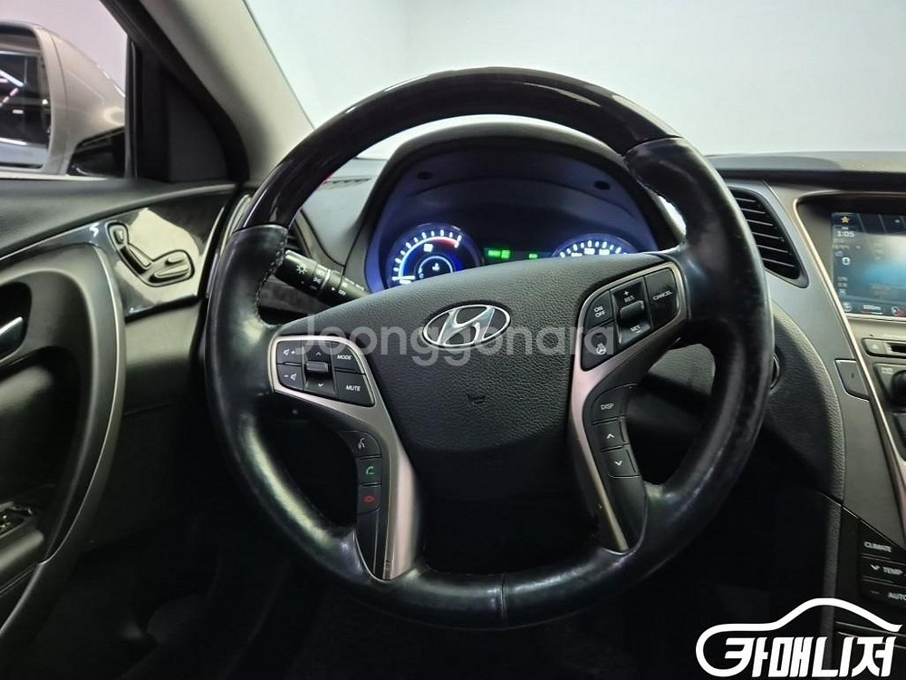 [현대]그랜저 HG 하이브리드 PREMIUM (5인승)--8