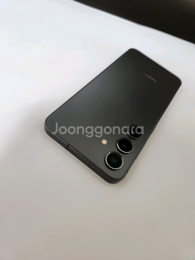 갤럭시S24 잔상없어요 256기가 블랙--2