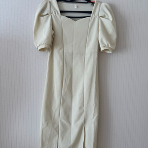 화이트 원피스 프리사이즈 택포5천