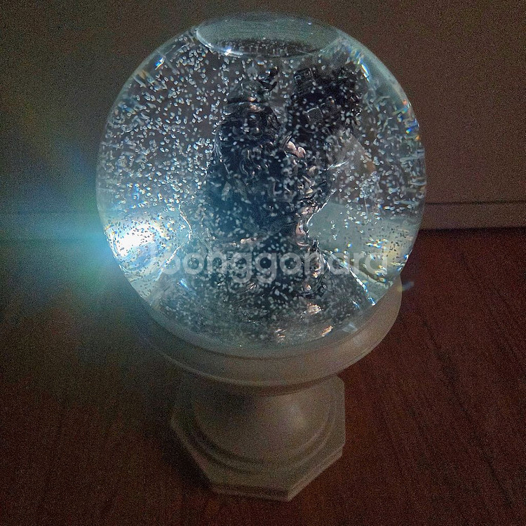 크리스마스 산타 스노우볼 워터볼 무드등--3