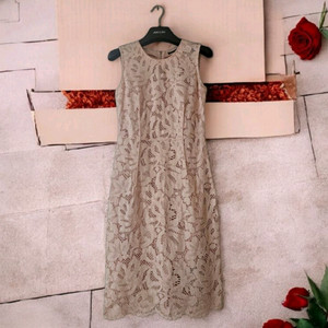 시슬리 핑크 플라워 자수 러블리 민소매 미디원피스 55