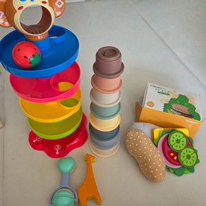 아기 장난감 일괄 (공굴리기, 컵쌓기, 샌드위치)
