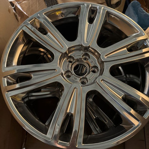 벤틀리정품휠 21인치 22인치